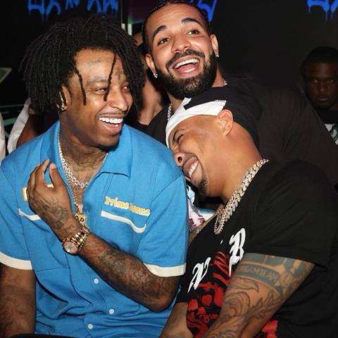 دريك و21 Savage يحتفلان بالسر- انستقرام @champagnepapi
