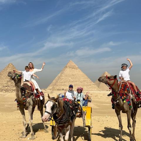 إيفانكا ترامب خلال زيارتها الأهرامات في مصر - صورة من انستقرام