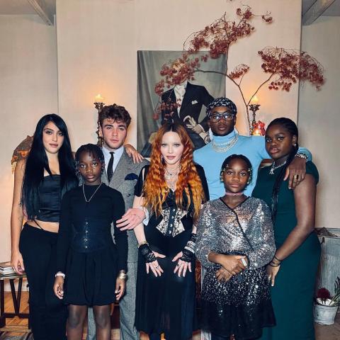 مادونا مع عائلتها في عيد الشكر - صورة من انستقرام