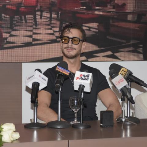 سعد لمجرد من المؤتمر الصحفي لحفله في شرم الشيخ