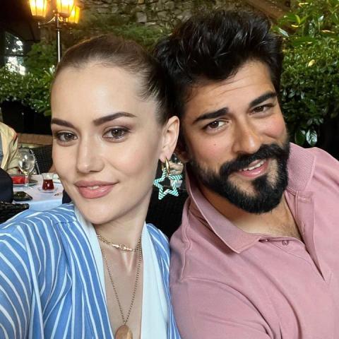 فهرية أفجان وبوراك أوزجيفيت - صورة من إنستغرام @evcenf