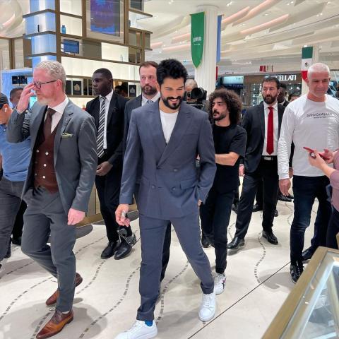 بوراك أوزجفيت  -صورة من انستقرام