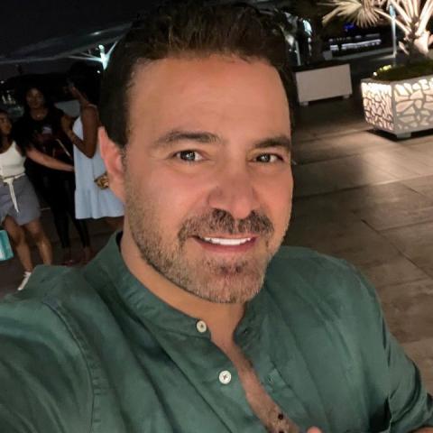 عاصي الحلاني - صورة من انستغرام @assielhallaniofficial