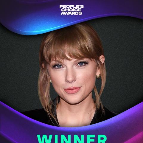 تايلور سويفت - People’s Choice Awards 2022  Twitter