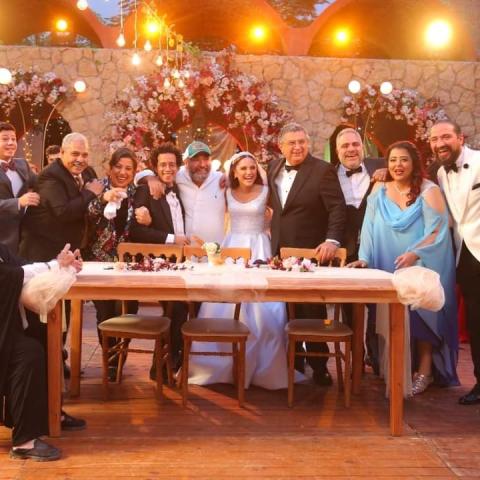 أبطال مسلسل موضوع عائلي