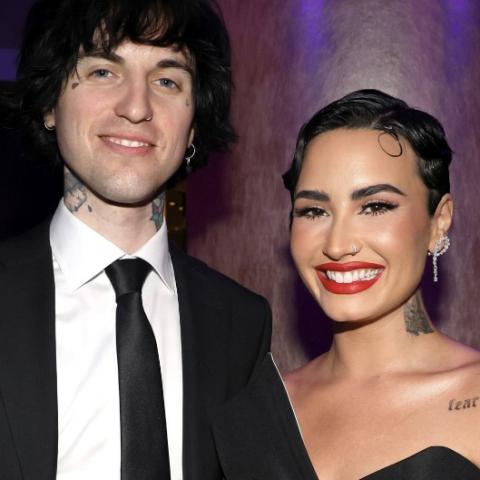 ديمي لوفاتو و جوردان لويس - تويتر