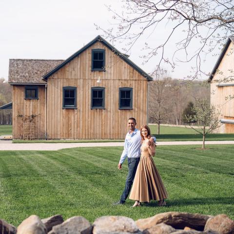 جينيفر جيتس وزوجها نائل نصار - صورة من انستقرام