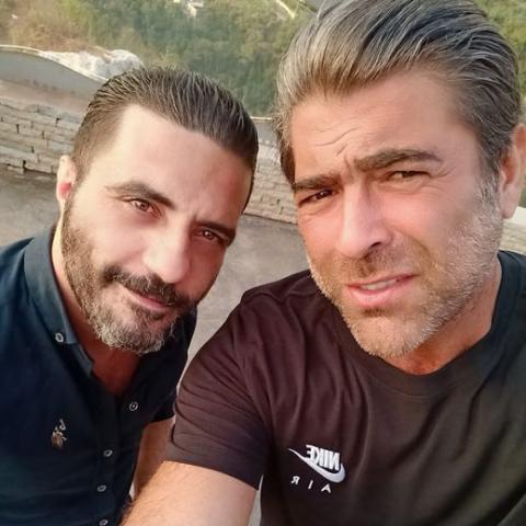وائل كفوري مع صديقه الشاعر حبيب بو انطون - صورة من فيسبوك