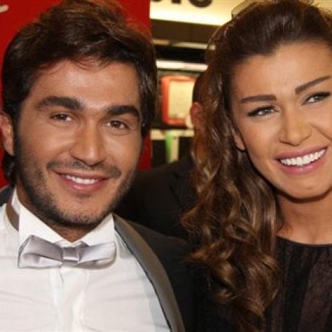 نادين الراسي - صورة أرشيفية مع شقيقها الراحل جورج الراسي