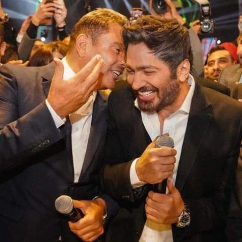 تامر حسني وعمرو دياب - صورة من حفل زفاف أحمد عصام