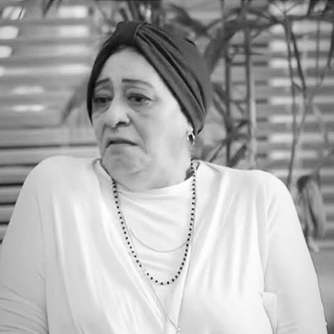 الراحلة لبنى محمود  - صورة من غوغل