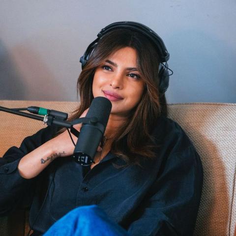 بريانكا شوبرا- انستقرام @armchairexppod