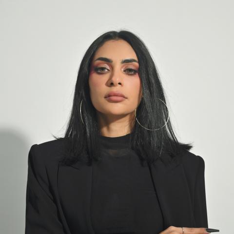 اتفاقية بين كوزميكات ومدل بيست