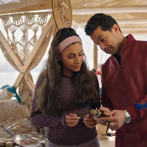 دينا الشربيني وشريف سلامة من مسلسل كامل العدد