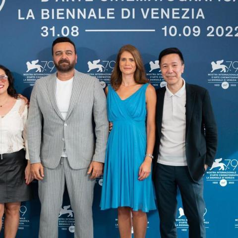 سامر المصري مع ممثلي وصناع فيلم &quot;نزوح&quot;