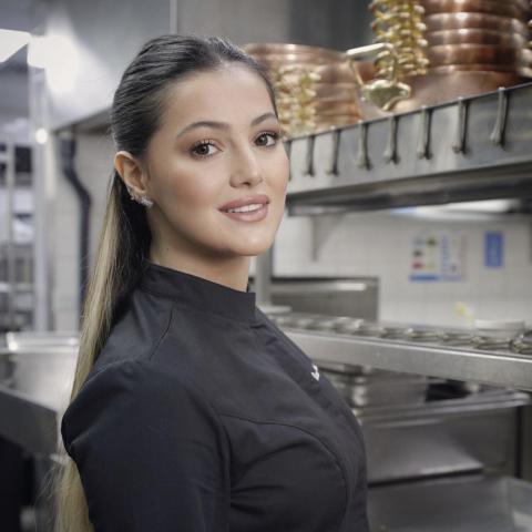 دانا الحلاني