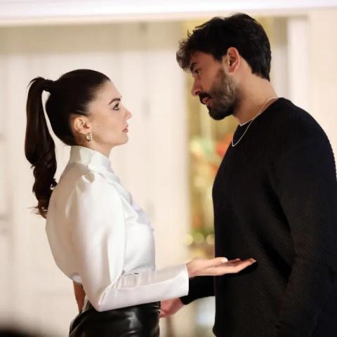 مسلسل الملكة  Queen- Kraliçe  - مصدر الصورة إنستغرام