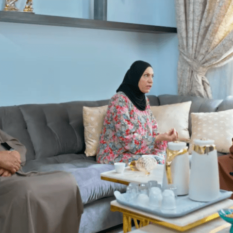 شباب البومب 11 الحلقة 14 زيارة مفاجئة