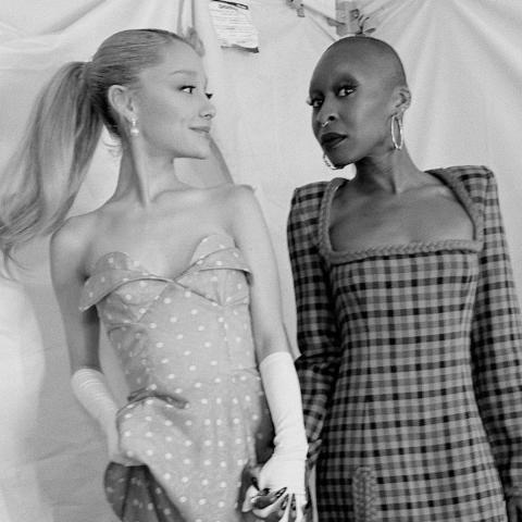 سينتيا ايريفو وأريانا غراندي- انستقرام @arianagrande