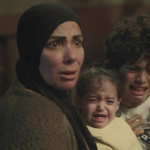 منى زكي من مسلسل تحت الوصاية