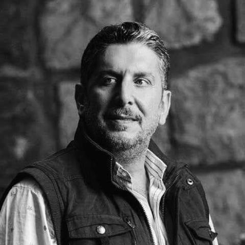 الراحل محمد قنوع