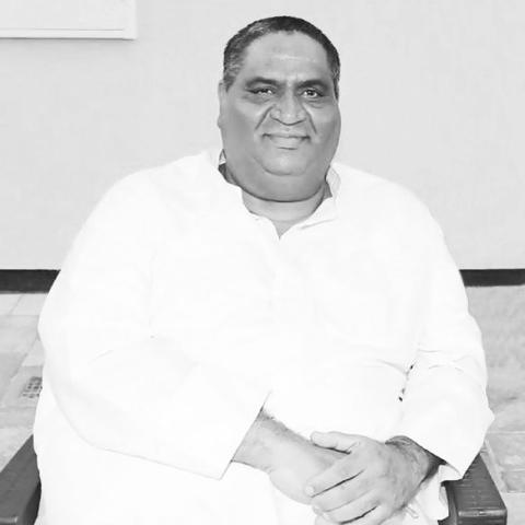 وفاة فيصل بوغازي _صورة من السوشيال ميديا