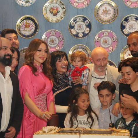 نجوم مربى العز