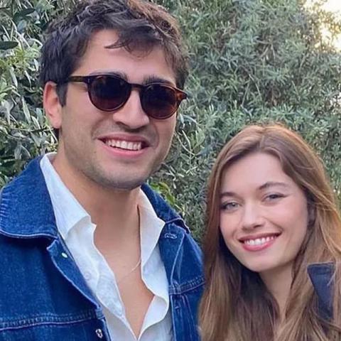 عفراء ساراتش أوغلو و ميرت رمضان ديمير - صورة من السوشيال ميديا