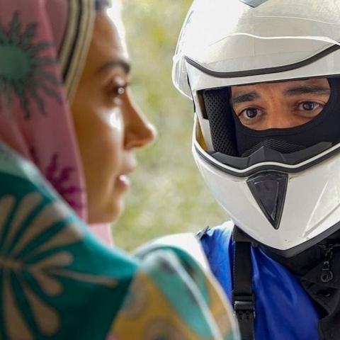 مسلسل شراب التوت الحلقة 24 حيلة عمر مع كايهان