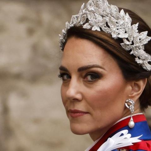 إطلالة كيت ميدلتون بحفل تتويج الملك تشارلز - صورة من تويتر