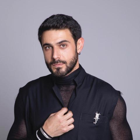 وسام فارس