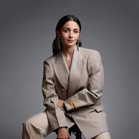 عليا بهات - انستقرام @gucci