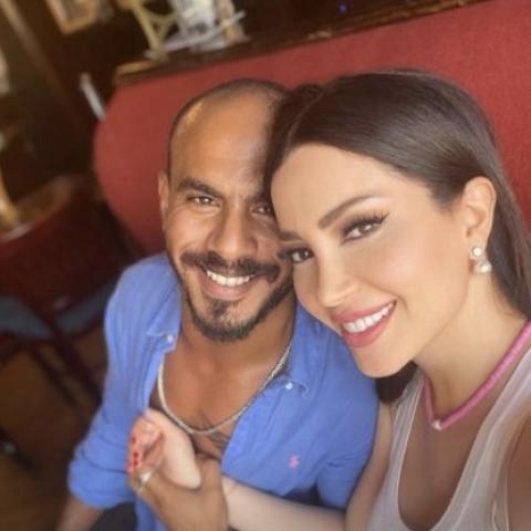 نسرين طافش مع زوجها شريف شرقاوي