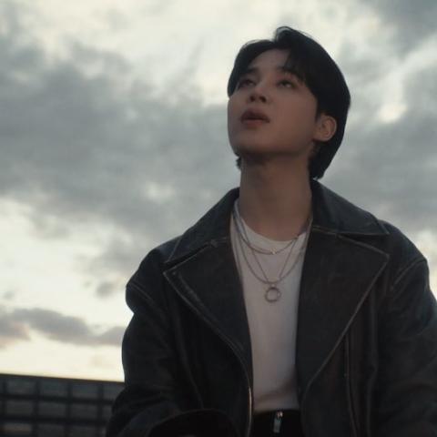 جيمين من BTS - صورة معدلة من السوشيال ميديا