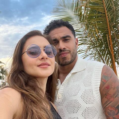 نيللي كريم وزوجها هشام عاشور- انستقرام @nellykarim_official