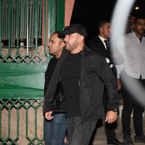 أحمد السقا من عزاء الراحل مصطفى درويش