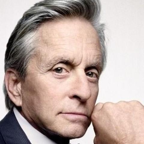 مايكل دوجلاس - صورة من تويتر