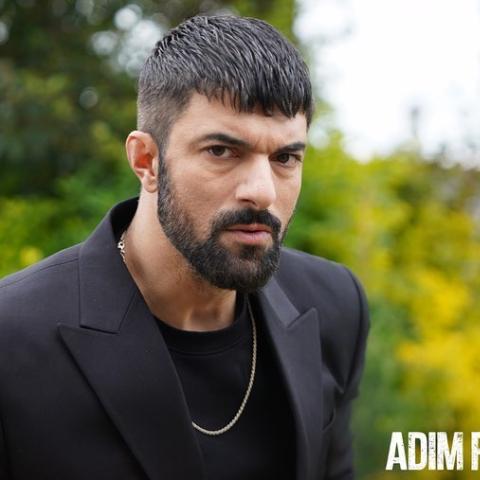 مسلسل اسمي فرح التركي Adim Farah الحلقة 12 - مصدر الصورة FOX