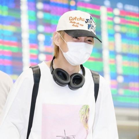 كيم تايهيونغ في المطار