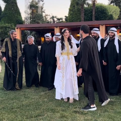 ماريتا الحلاني وخطيبها كميل أبي خليل