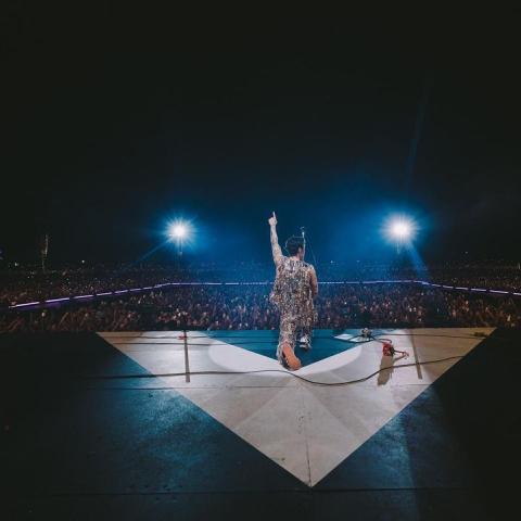 هاري ستايلز- انستقرام @harrystyles