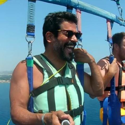 بوراك أوزجيفيت - صورة ملتقطة من فيديو إنستقرام