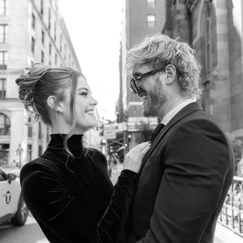 لوغان بول ونينا أجدال