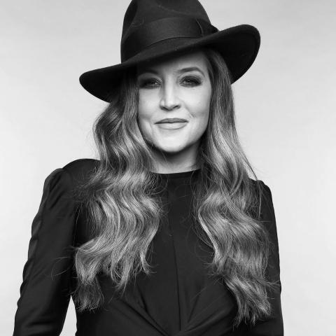 ليزا ماري بريسلي