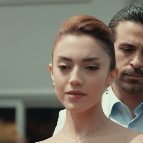 مسلسل كريستال الحلقة 15 - مصدر الصورة شاهد