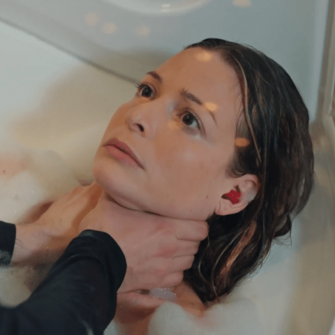 مسلسل كريستال الحلقة 19 - مصدر الصورة شاهد