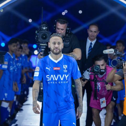 من حفل تقديم الهلال لـ نيمار - صورة من حساب Alhilal_FC على تويتر