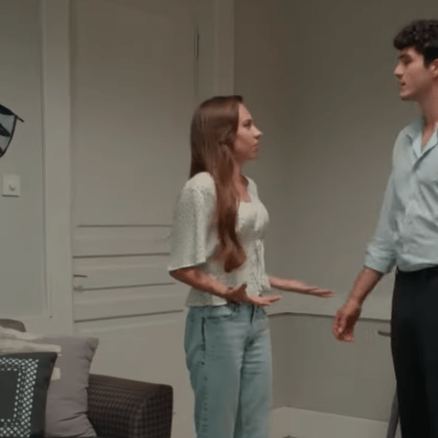 مسلسل من يقع بنفسه لا يبكي الحلقة 8 - Kendi Düşen Ağlamaz - مصدر الصورة TRT1