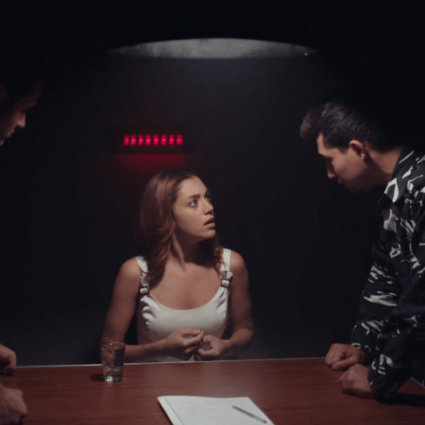 مسلسل كريستال الحلقة 47 - مصدر الصورة شاهد