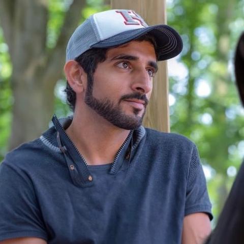 الشيخ حمدان بن محمد بن راشد آل مكتومر - صورة من انستقرام